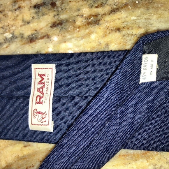 Ram Tie Makers Mallard Duck Navy Brand New Career Classic - Picture 2 of 4